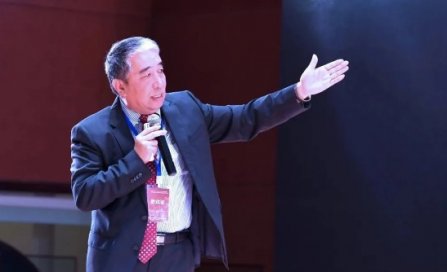 关于中国装备制造业发展战略的思考